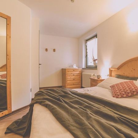 Rta Torre Del Brenta Aparthotel มาดอนนาดีกัมปิโญ ภายนอก รูปภาพ